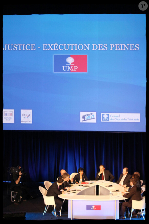 Rachida Dati lors de la convention UMP le 8 mars 2011 sur la chimie sur la justice et l'application des peines à la maison de la Chimie à Paris