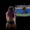 Serena Williams livre une bataille insoutenablement sulfureuse, sur fond de poses torrides et de gémissements sexuels, à la comédienne Rileah Vanderbilt, pour un spot promotionnel de Top Spin 4 !