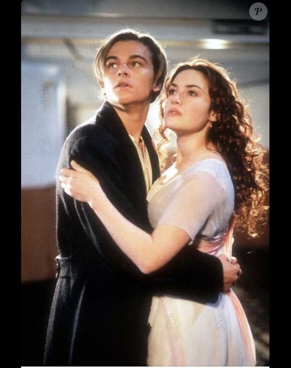 Kate Winslet et Leonardo Di Caprio dans Titanic de James Cameron﻿