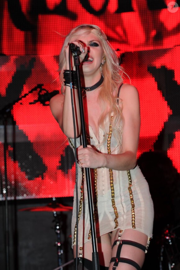Taylor Momsen en concert privé au VIP ROOM THEATER de Jean-Roch, le 25 mars 2011