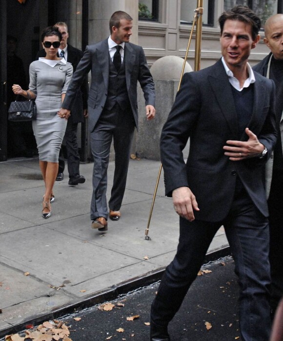 Tom Cruise croise David et Victoria Beckham à New York en 2008.