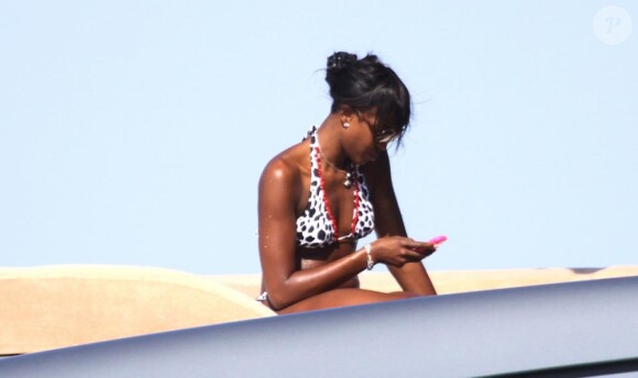 Naomi Campbell avec son chéri à Miami 27 mars 2011, un corps de rêve !!