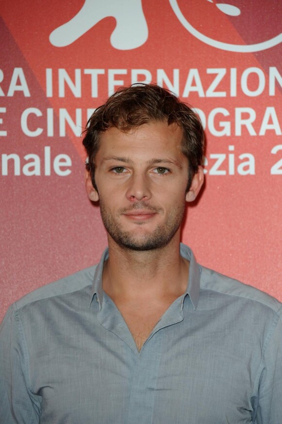 Nicolas Duvauchelle au photocall d'Happy Few durant le 67e Festival de Venise en septembre 2010