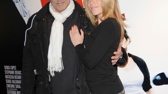 Jean-Marie Bigard : Amoureux et taquin avec sa jolie Lola !