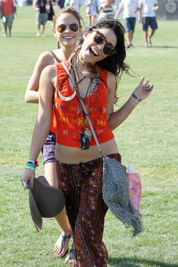 Vanessa Hudgens assiste au Festival de Coachella, vendredi 15 avril 2011.