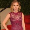 Scarlett Johansson lors des Oscars 2011 affichait une sublime silhouette