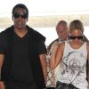 Beyoncé et son mari Jay-Z arrivent à l'aéroport Roissy Charles de Gaulle pour quitter Paris, le 26 avril 2011