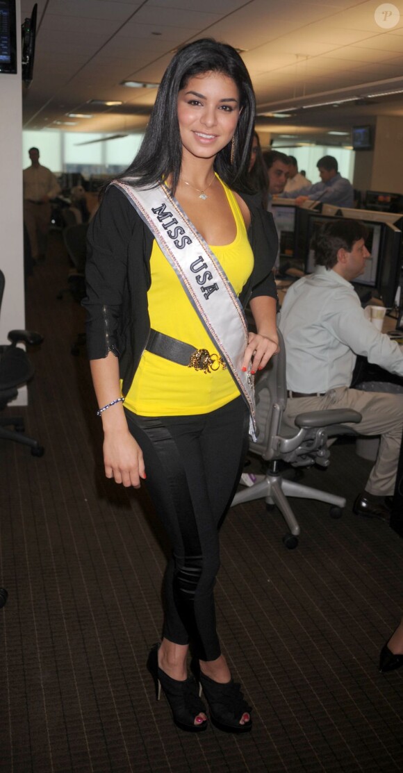 Rima Fakih, Miss USA, lors de la journée de charité BTIG's, à New York, le 27 avril 2011