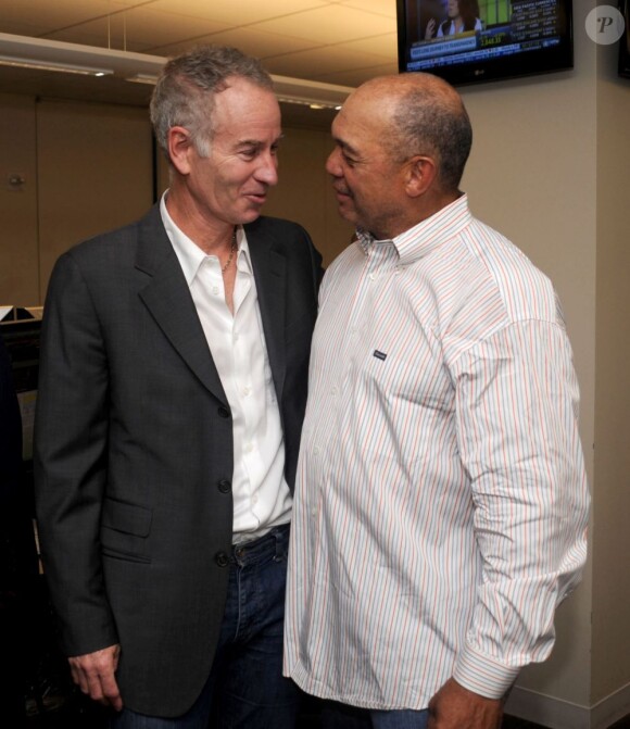 John McEnroe et Reggie Jackson lors de la journée de charité BTIG's, à New York, le 27 avril 2011