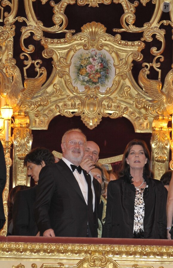 Caroline de Monaco se rend au Théâtre de La Fenice, à Venise, pour admirer le ballet Cendrillon. 28 avril 2011