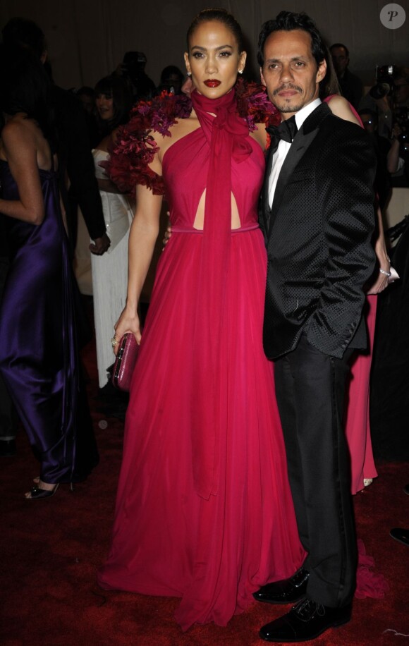 Jennifer Lopez et Marc Anthony, en Gucci, plus élégants que jamais le 2 mai 2011 lors du MET Ball