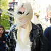 Taylor Momsen dans les rues de New York, le 5 mai 2011