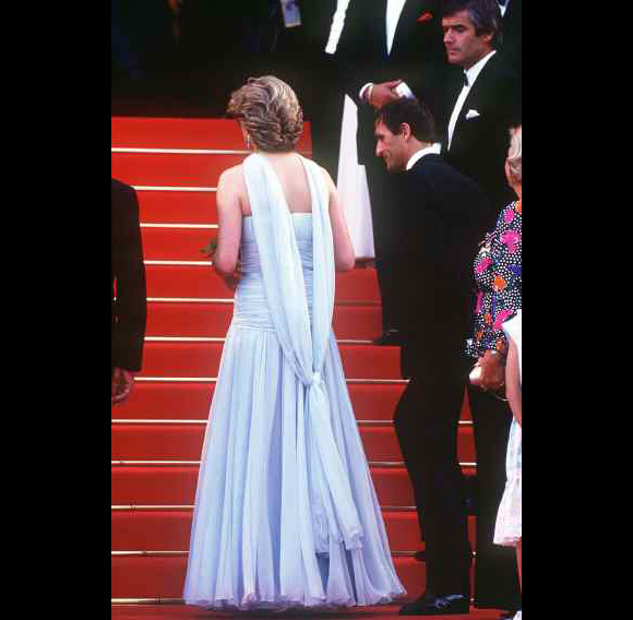 Lady Di a ébloui le Festival de Cannes en 1987. Elle portait une robe en mousseline signée Catherine Walker.