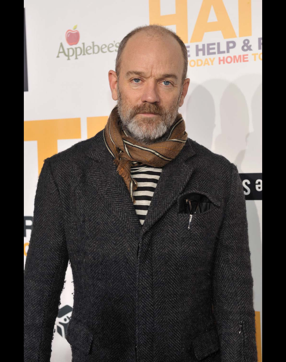 Vidéo Michael Stipe, à New York, le 8 février 2010. Purepeople