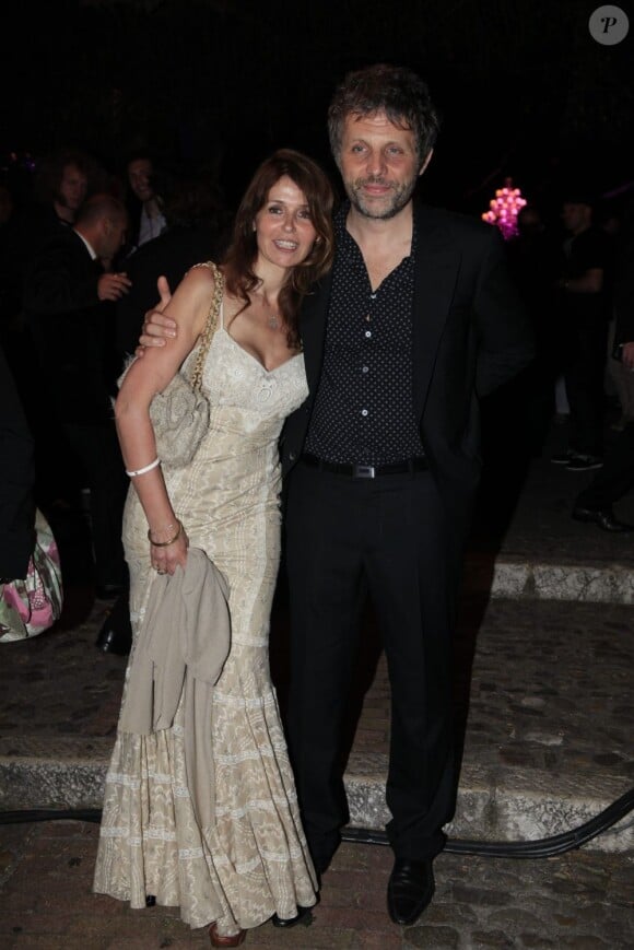 Stéphane Guillon et son épouse Muriel Cousin lors de la soirée Canal + sur la place de Castre
