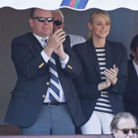Le prince Albert et Charlene Wittstock le 17 avril 2011, à Monaco.