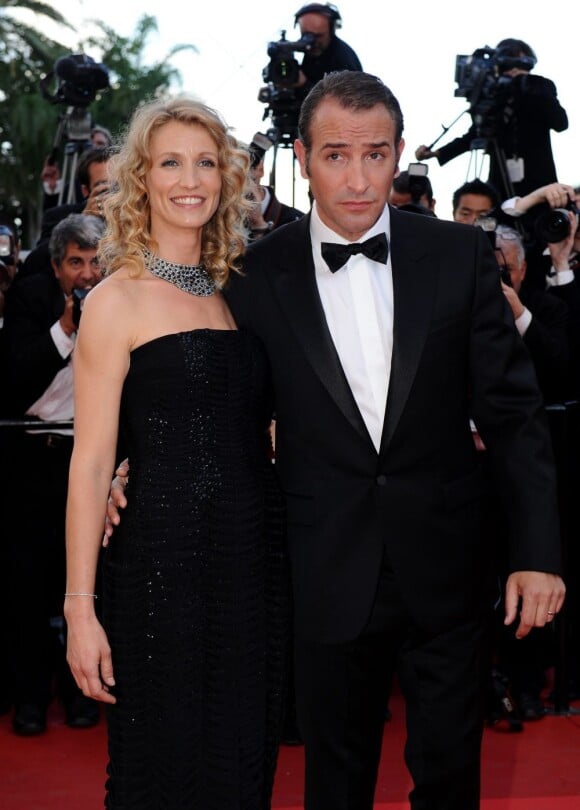 Alexandra Lamy et Jean Dujardin lors de la projection du film The Artist, de Michel Hazanavicius, le 15 mai 2011. 64e festival de Cannes