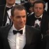 Jean Dujardin monte les marches du Palais des Festivals à Cannes pour The Artist
