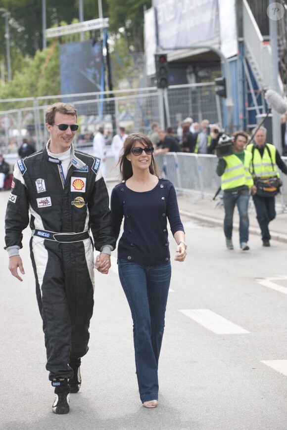 Si le prince Joachim a dû abandonner dans la seconde Classic Race d'Aarhus, ce week-end du 14 et 15 mai 2011 lui a permis de passer du temps avec sa femme la princesse Marie autour de leur passion automobile.