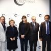 Carla Bruni-Sarkozy, Gérard Depardieu, Bernadette Chirac, Frédéric Mitterrand et Luc Chatel au centre Pompidou, le 17 mai 2011, lors d'un colloque sur l'illettrisme organisé par la fondation éponyme de la first lady.