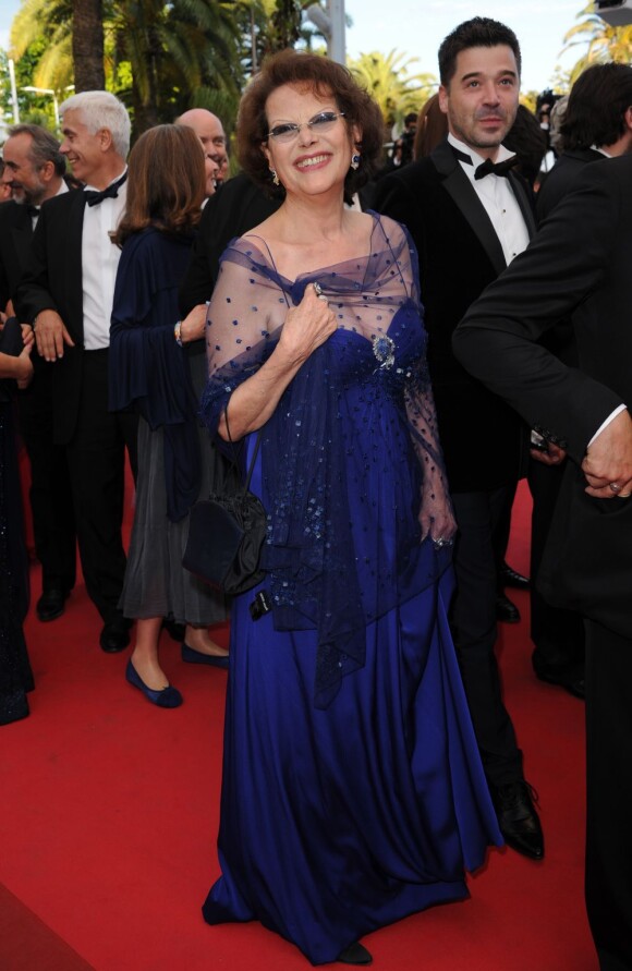 Claudia Cardinale lors de la projection du documentaire "Belmondo, itinéraire...", le 17 mai 2011, dans le cadre du 64e festival de Cannes.