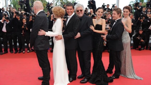 Cannes 2011 : Antonio Banderas, charmeur et charmé par la superbe Elena Anaya !