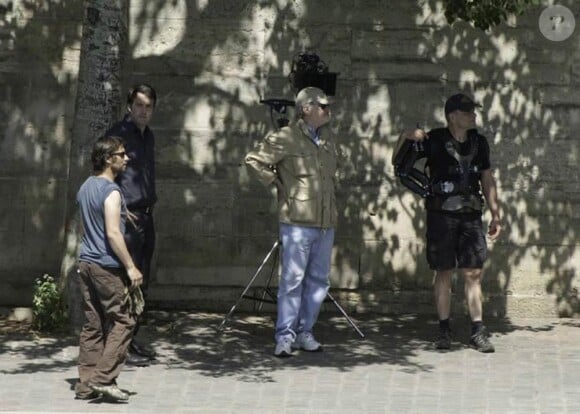 Terrence Malick sur le tournage de The Burial, à Paris, le 15 mai 2011.