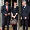 Carla Bruni-Sarkozy enceinte et Michel Kazatchkine, déjeunent avec les conjoints des chefs de délégation des pays africains et des organisations internationales, le vendredi 27 mai, à Deauville.