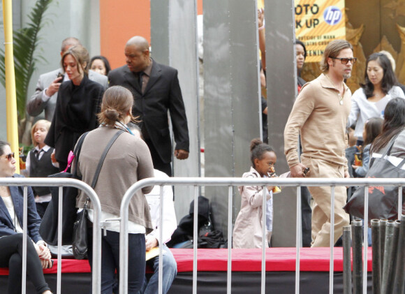 Angelina Jolie, Brad Pitt et leurs enfants lors de l'avant-première du film Kung Fu Panda 2 à Los Angeles le 22 mai 2011