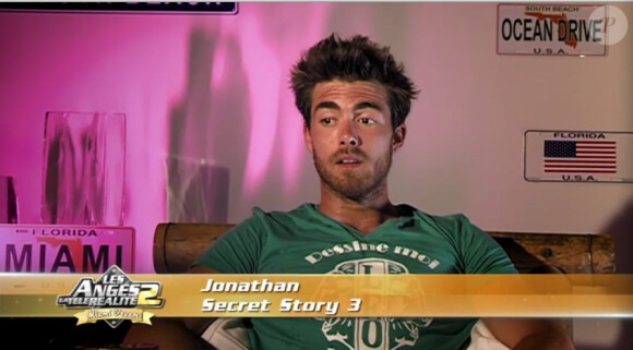 John dans Les Anges de la télé-réalité : Miami Dreams le 30 mai 2011