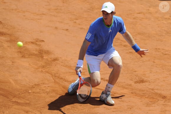 Andy Murray s'incline face à Nadal en demi-finale à Roland-Garros, le 3 juin 2011