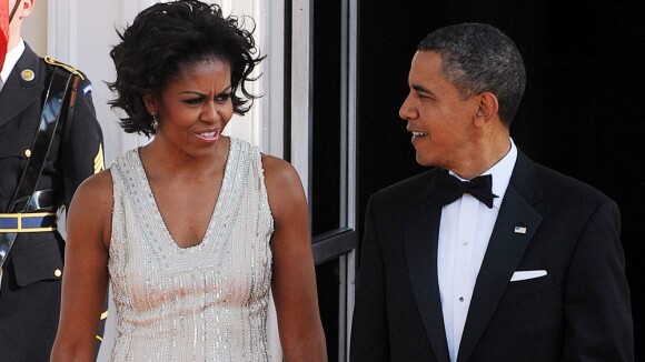 Barack Obama : Entre sa superbe Michelle et Angela Merkel, il est conquis !