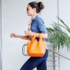 Katie Holmes est une véritable icône de mode. Véritable bag adicct, elle sort son sac Hermes modèle Picotin ! Beverly Hills, 8 juin 2011