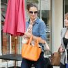 Katie Holmes retrouve l'élégance des beaux jours avec son  Picotin d'Hermès ! Beverly Hills, 8 juin 2011