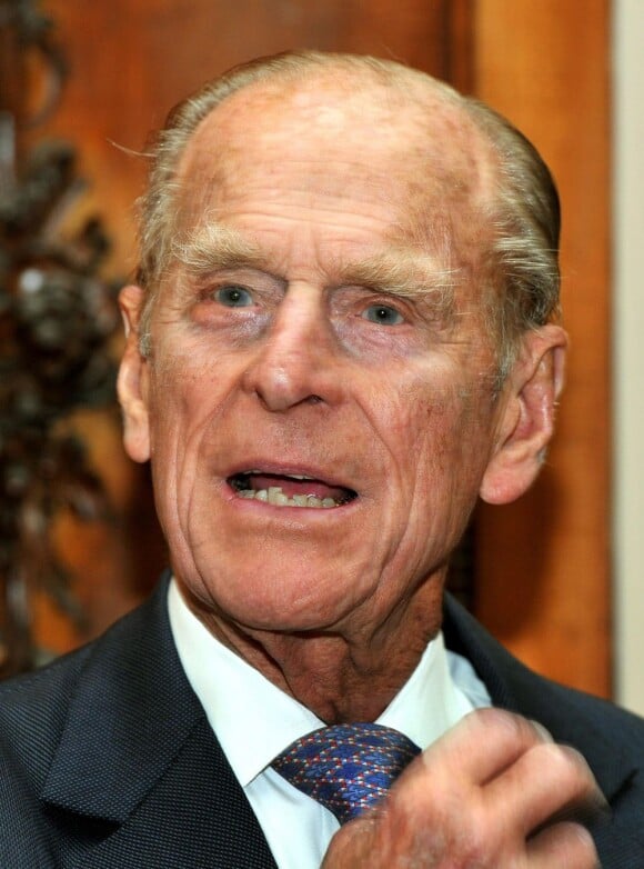Le duc d'Edimbourg, le prince Philip semble très heureux lors d'une soirée caritative au Buckingham Palace pour son anniversaire le 12 juin 2011. Il célèbre ses 90 ans 