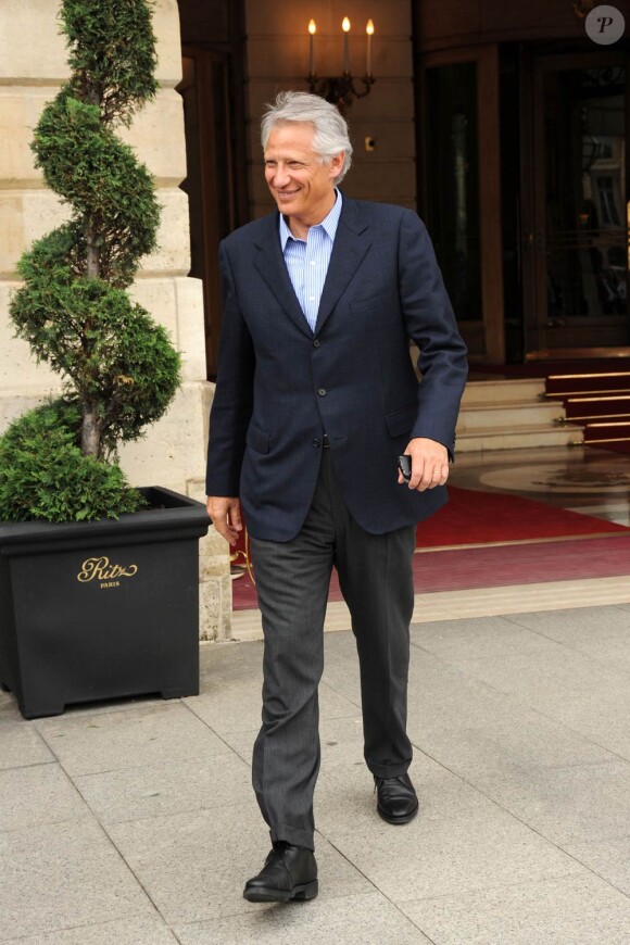 Dominique de Villepin arrive au Ritz, le 13 juin 2011.