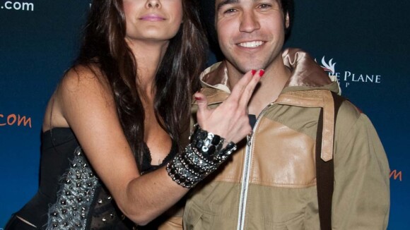 Pete Wentz : Un anniversaire sans Ashlee... mais avec la torride Bebe Rexha !