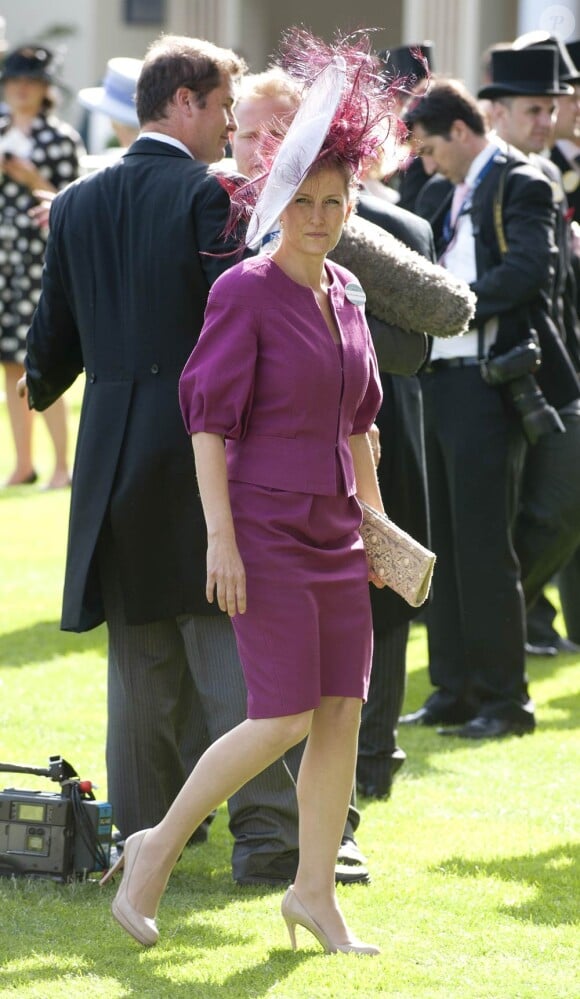 Le Royal Ascot 2011 a débuté, évidemment en grande pompe, le 14 juin 2011. La comtesse Sophie de Wessex était présente.