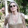 Après le shopping, l'actrice Sharon Stone est allée au salon de coiffure, le lundi 14 juin à Los Angeles.