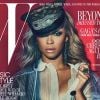 Beyoncé opté pour un look sexy en couverture du magazine américain W pour le numéro de juillet.