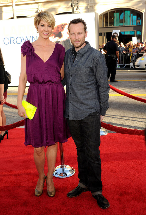 Jenna Elfman et Bodhi Elfman lors de l'avant-première du film Il n'est jamais trop tard à Los Angeles le 27 juin 2011