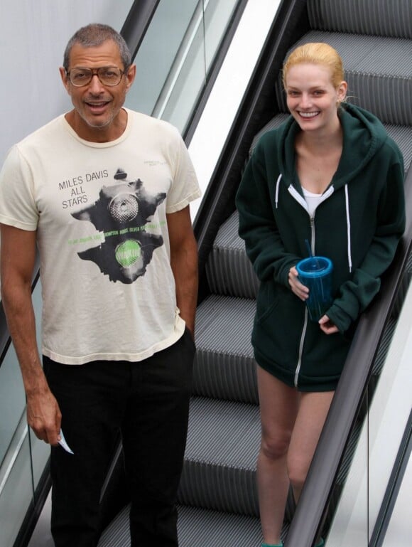 Jeff Goldblum et Lydia Hearst-Shaw à Los Angeles en avril 2011