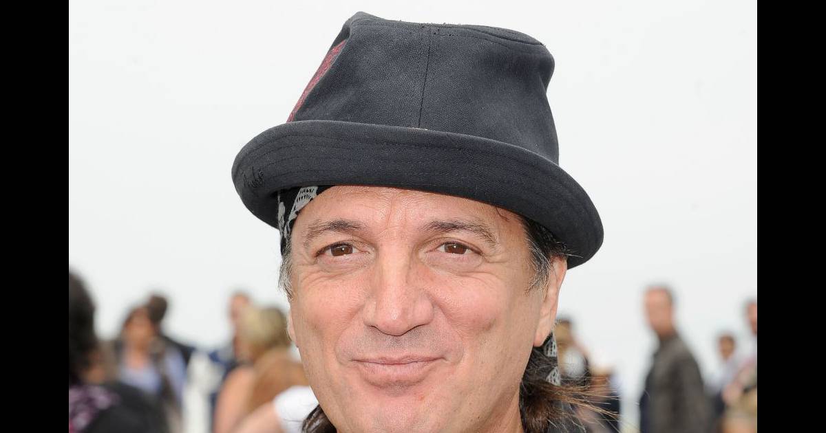 Francis Lalanne : Et s'il se présentait à l'élection ...