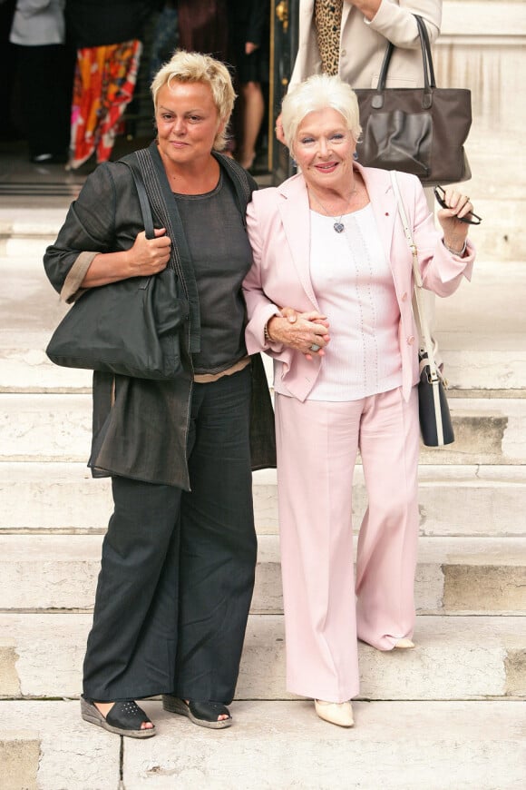 Muriel Robin et Line Renaud en août 2005 au mariage de Mimie Mathy