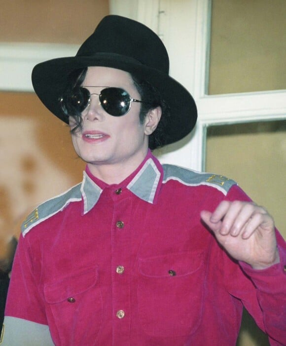 Ce chapeau de Michael Jackson a été adjugé 9220 euros chez Christie's à Londres, le 14 juin 2011.