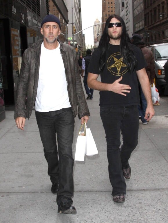 Nicolas Cage et son fils Weston Cage, en avril 2009