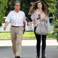 Arnold Schwarzenegger déjeune avec sa fille aînée et revoit son fils illégitime