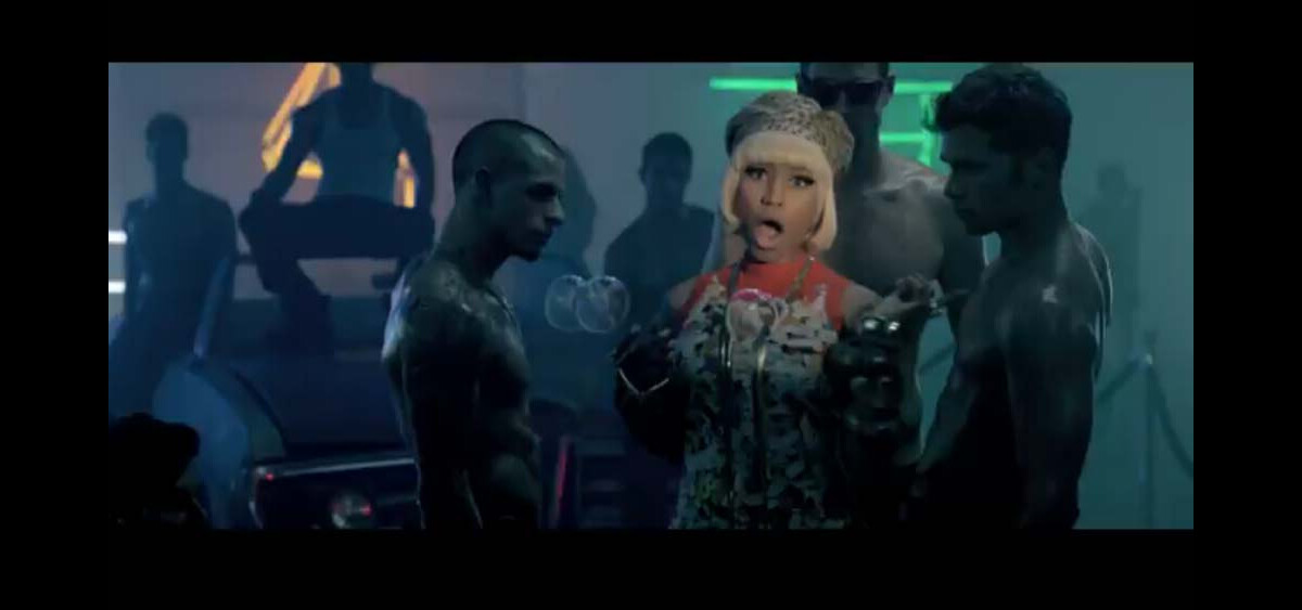 Vidéo David Guetta Where Them Girls At ft. Nicki Minaj, Flo Rida juin 2011. Purepeople