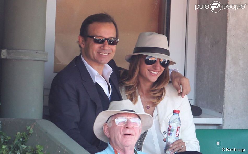 Jean-Luc Delarue et sa compagne à Roland-Garros, en mai 2010. - Purepeople
