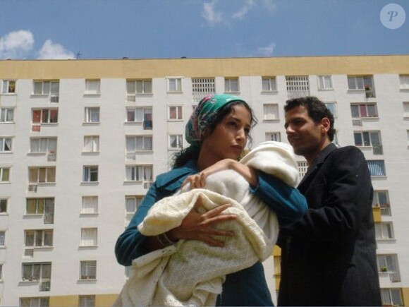 Leïla Bekhti dans le téléfilm Le Choix de Myriam